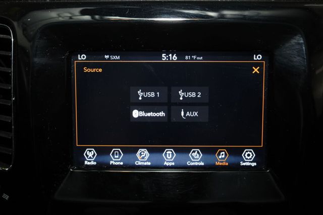 Thumbnail: 2019 Jeep Compass - 33