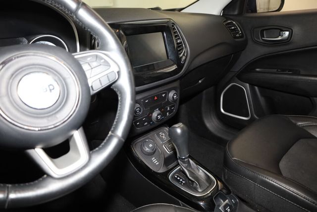 Thumbnail: 2019 Jeep Compass - 9