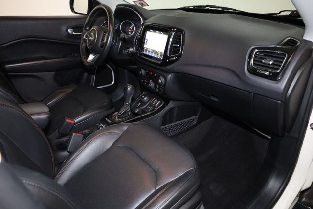 Thumbnail: 2018 Jeep Compass - 39
