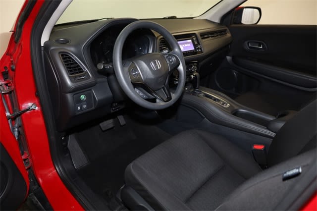 Thumbnail: 2018 Honda HR-V - 2