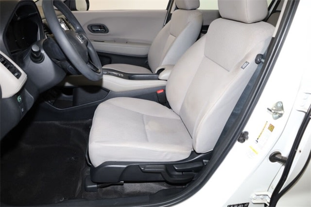 Thumbnail: 2016 Honda HR-V - 10