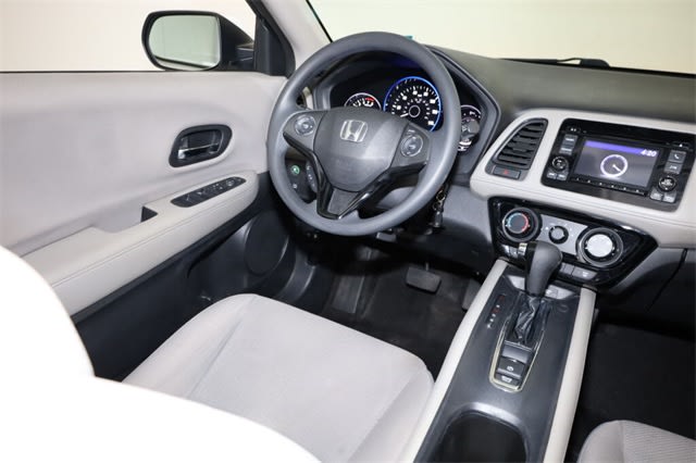 Thumbnail: 2016 Honda HR-V - 9