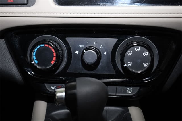 Thumbnail: 2016 Honda HR-V - 33