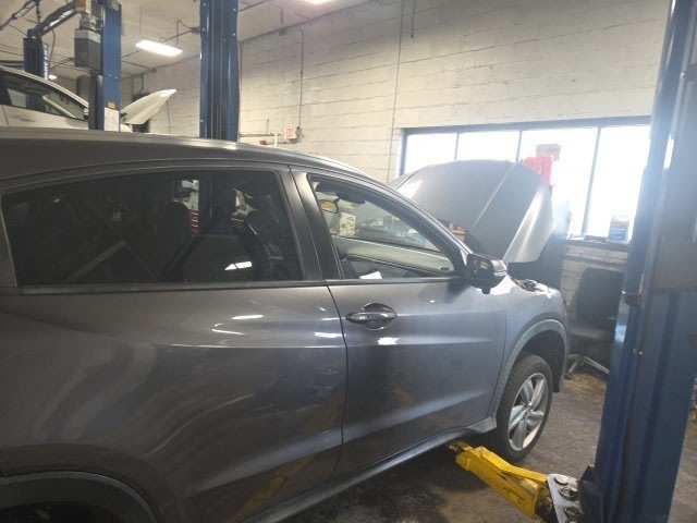 Thumbnail: 2020 Honda HR-V - 8