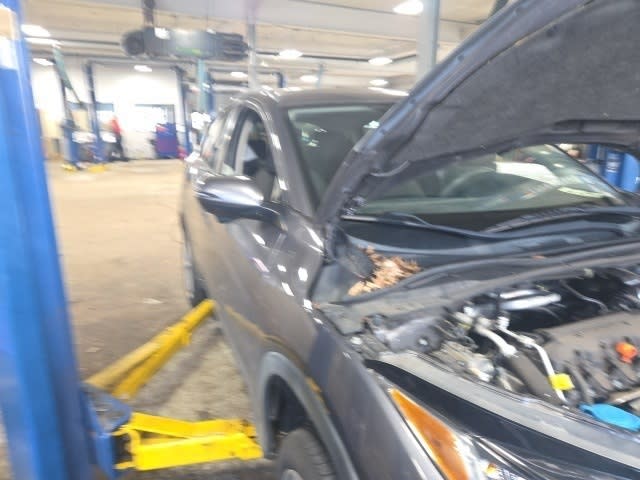 Thumbnail: 2020 Honda HR-V - 6