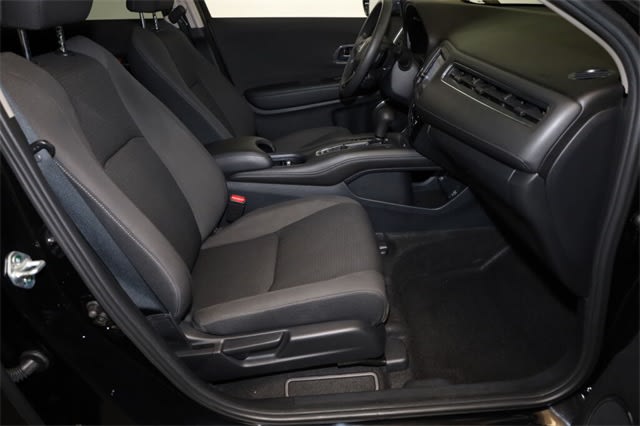 2022 Honda HR-V EX 27