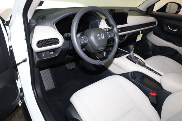 Thumbnail: 2026 Honda HR-V - 2