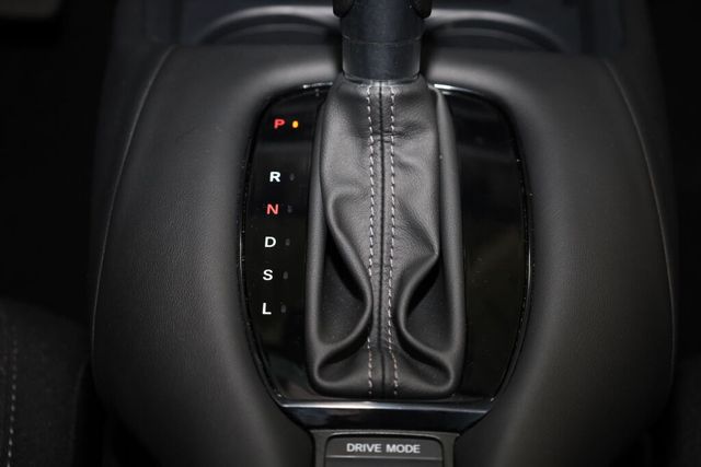 Thumbnail: 2026 Honda HR-V - 16