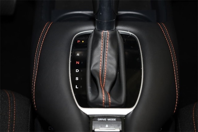 Thumbnail: 2025 Honda HR-V - 16