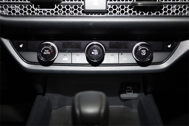 Thumbnail: 2025 Honda HR-V - 32