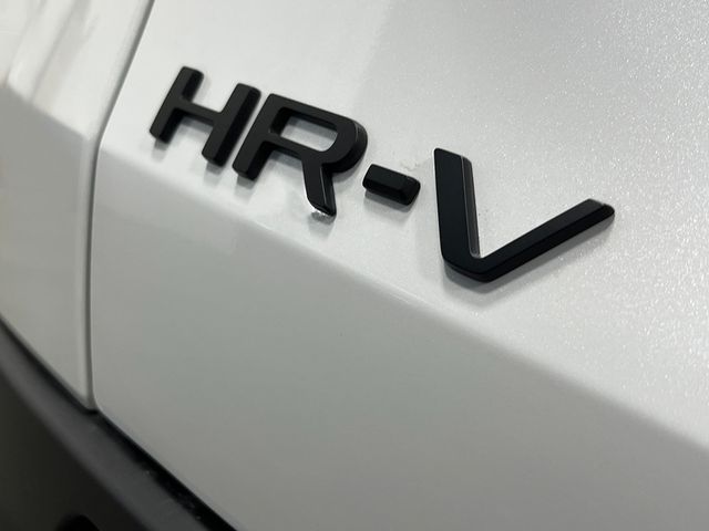 Thumbnail: 2027 Honda HR-V - 6