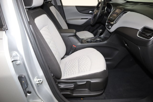 Thumbnail: 2021 Chevrolet Equinox - 11