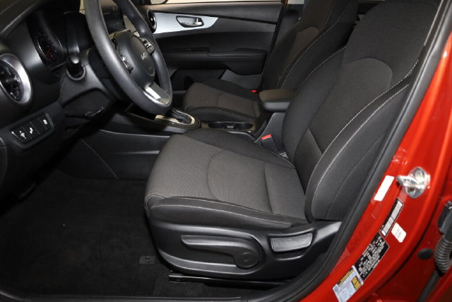 Thumbnail: 2023 Kia Forte - 10