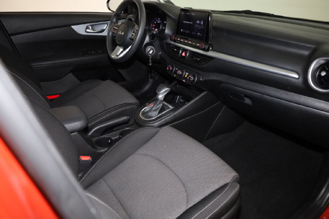Thumbnail: 2023 Kia Forte - 11