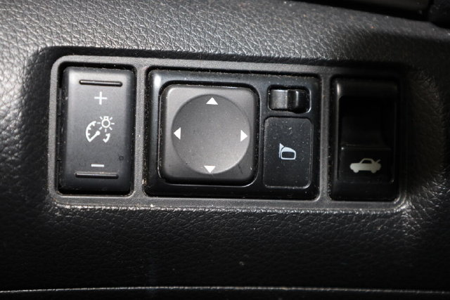Thumbnail: 2014 Nissan Sentra - 27
