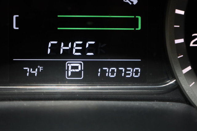 Thumbnail: 2014 Nissan Sentra - 16