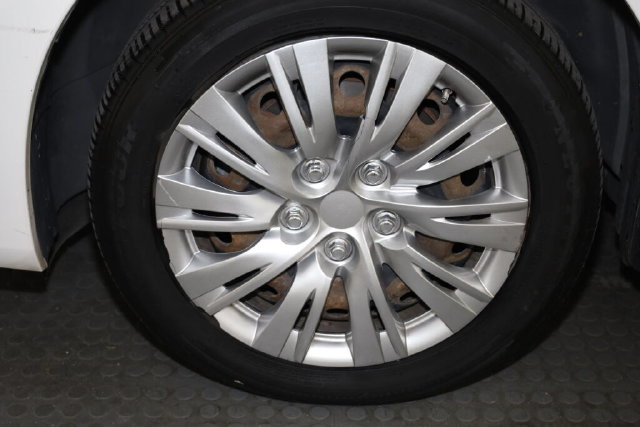 Thumbnail: 2014 Nissan Sentra - 7