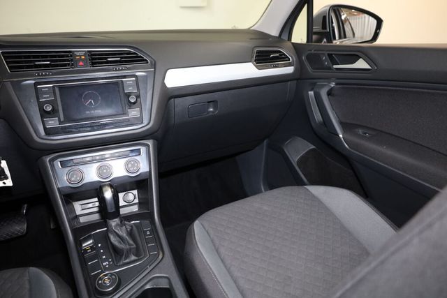 Thumbnail: 2020 Volkswagen Tiguan - 29