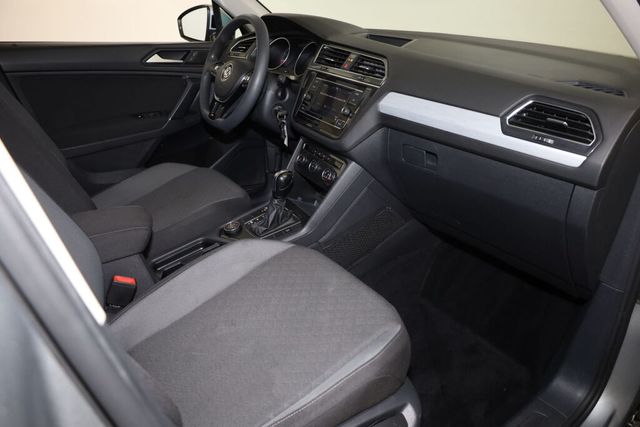 Thumbnail: 2020 Volkswagen Tiguan - 35