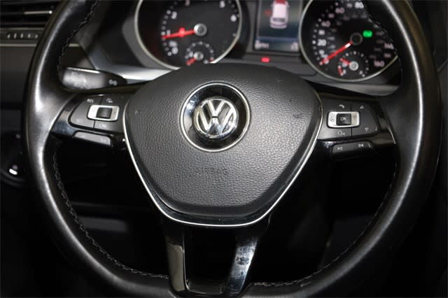 2018 Volkswagen Tiguan SE 36