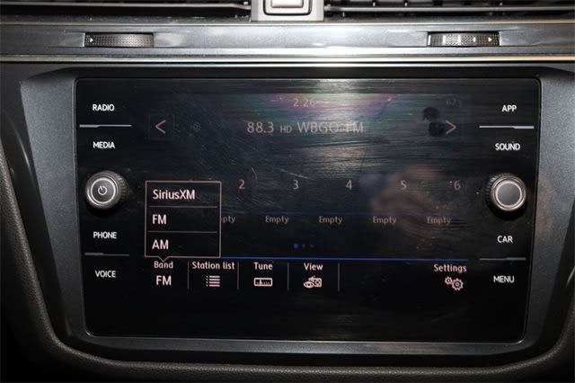 2018 Volkswagen Tiguan SE 32