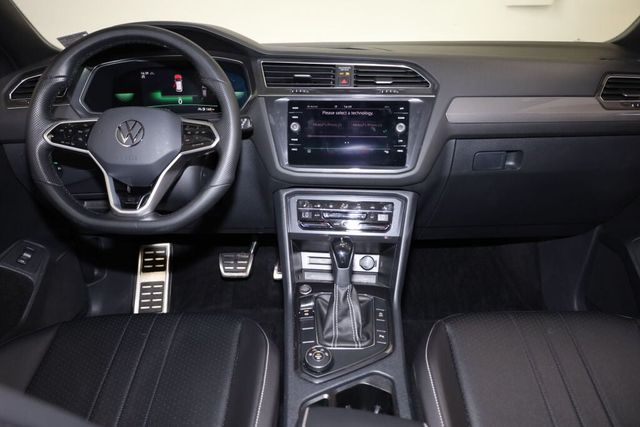 Thumbnail: 2022 Volkswagen Tiguan - 15