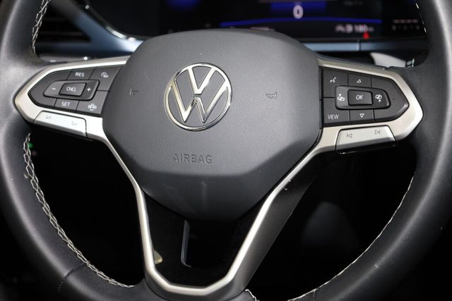 Thumbnail: 2022 Volkswagen Taos - 35