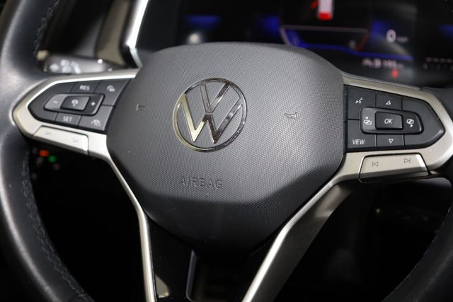 Thumbnail: 2023 Volkswagen Jetta - 34