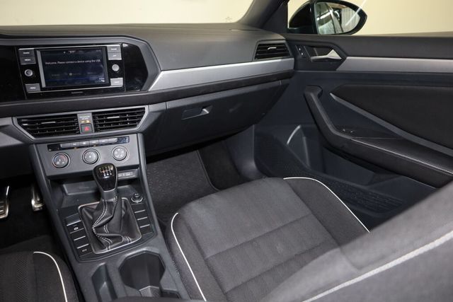 Thumbnail: 2023 Volkswagen Jetta - 29