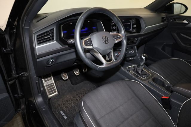 Thumbnail: 2023 Volkswagen Jetta - 2