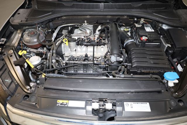 Thumbnail: 2019 Volkswagen Jetta - 8