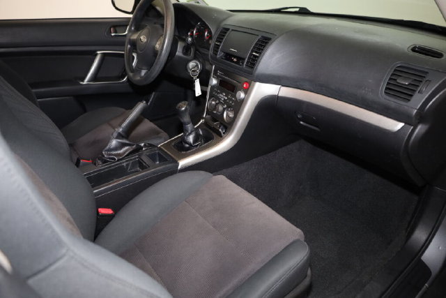 Thumbnail: 2009 Subaru Outback - 32