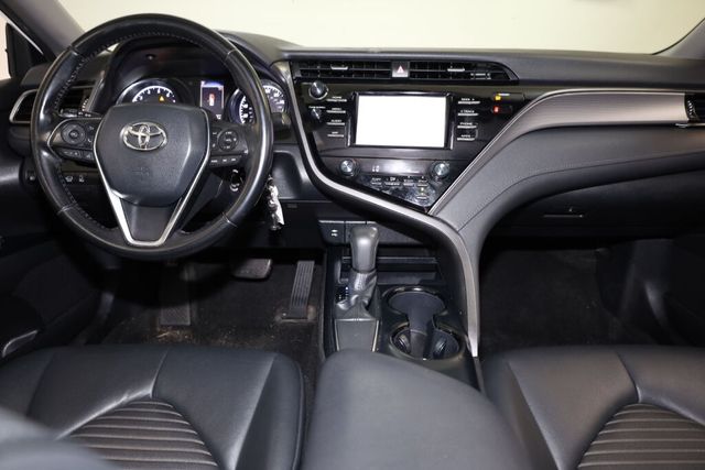 Thumbnail: 2019 Toyota Camry - 14