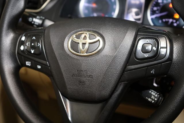 Thumbnail: 2017 Toyota Camry - 29