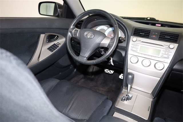 Thumbnail: 2011 Toyota Camry - 9