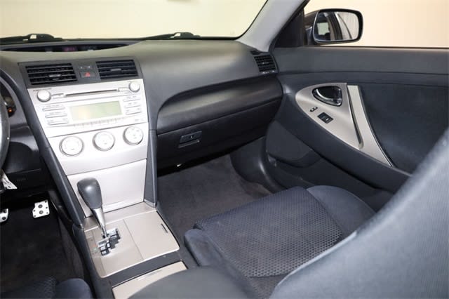 Thumbnail: 2011 Toyota Camry - 14