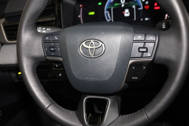 Thumbnail: 2025 Toyota Camry - 33