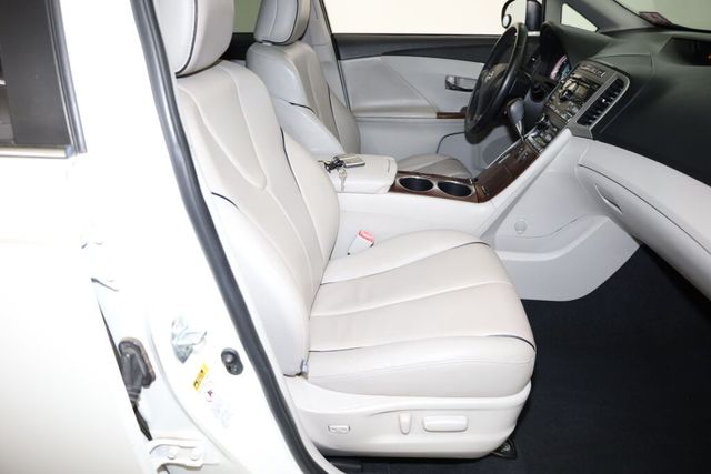 Thumbnail: 2009 Toyota Venza - 37