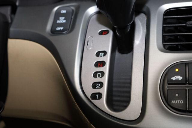Thumbnail: 2009 Honda Odyssey - 16