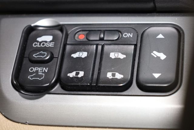 Thumbnail: 2009 Honda Odyssey - 26