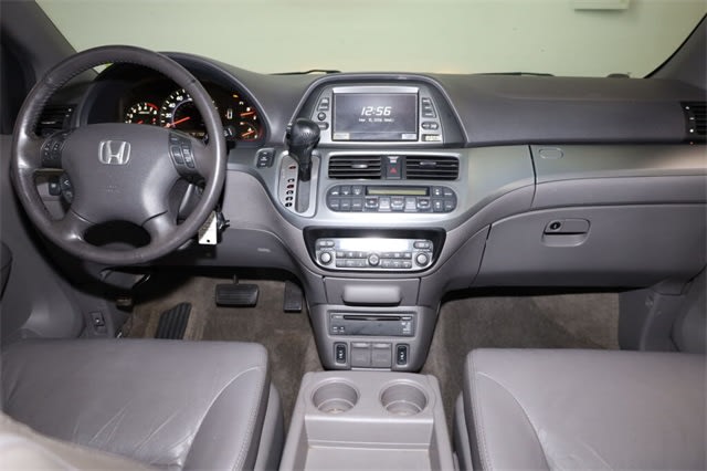 Thumbnail: 2010 Honda Odyssey - 11