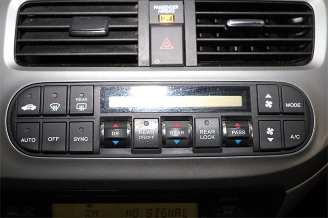 Thumbnail: 2010 Honda Odyssey - 34