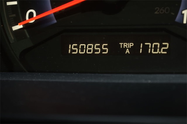 Thumbnail: 2010 Honda Odyssey - 15