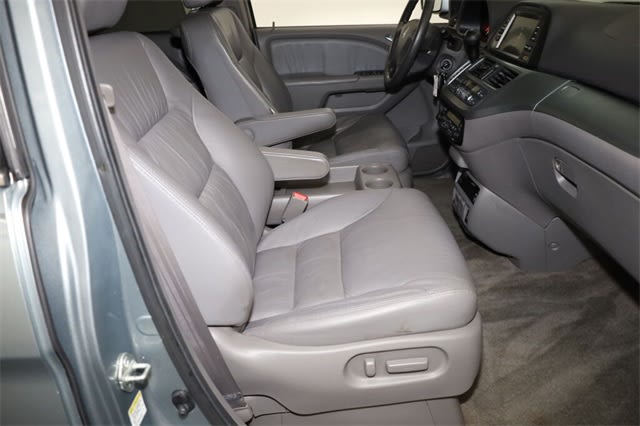 Thumbnail: 2010 Honda Odyssey - 8