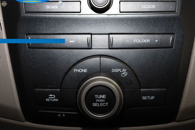Thumbnail: 2012 Honda Odyssey - 30