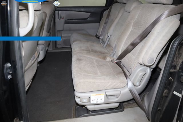Thumbnail: 2012 Honda Odyssey - 11