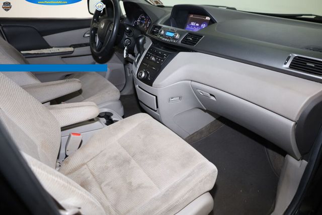 Thumbnail: 2012 Honda Odyssey - 34