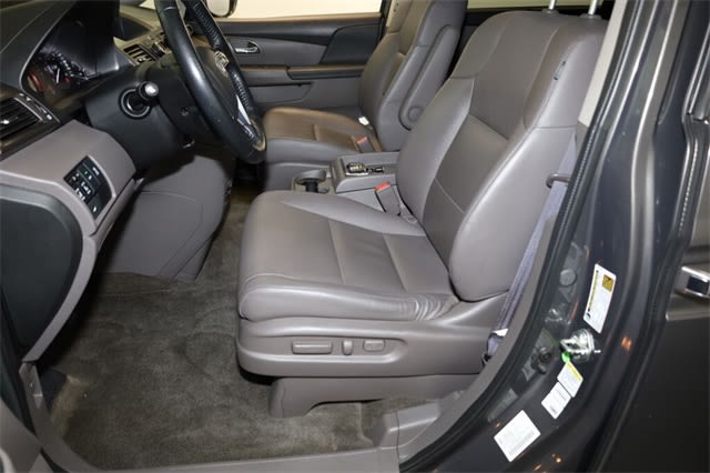 2015 Honda Odyssey EX-L 12