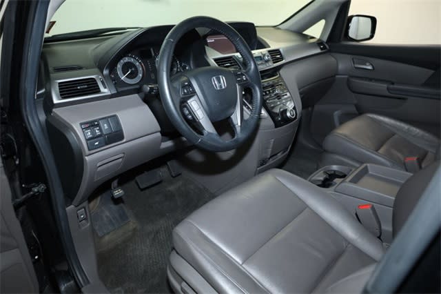 Thumbnail: 2011 Honda Odyssey - 2