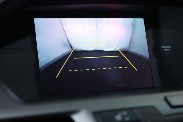 Thumbnail: 2011 Honda Odyssey - 14